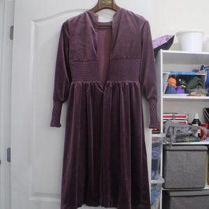 LIKE NEW!  MODEST PURPLE VELOUR DRESS GIRLS SZ 20